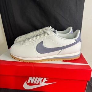 Nike White and Light Gray Sneakers
